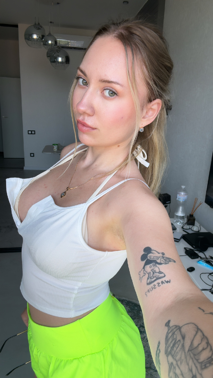 KateV in her underwear in Nanning