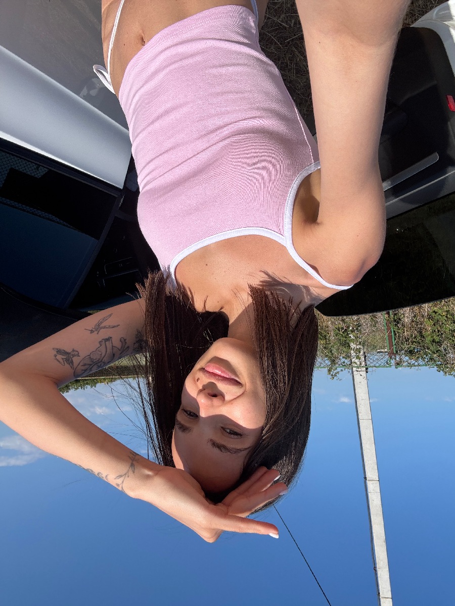 Sexy model Tina in Nanning